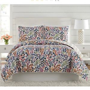 Vera Bradley Queen comforter set